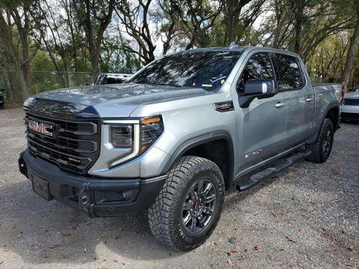 2024 GMC Sierra 1500 AT4X