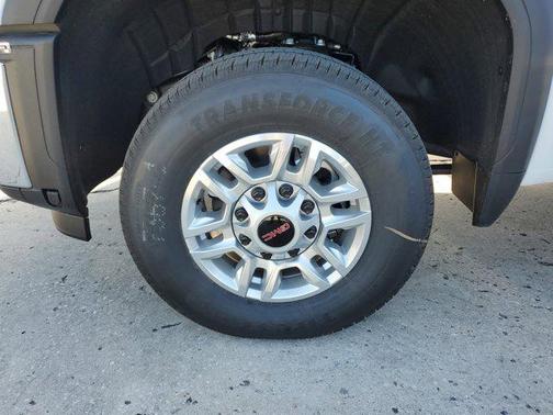 2026 GMC Sierra 2500 Base