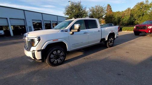 2024 GMC Sierra 2500 Denali