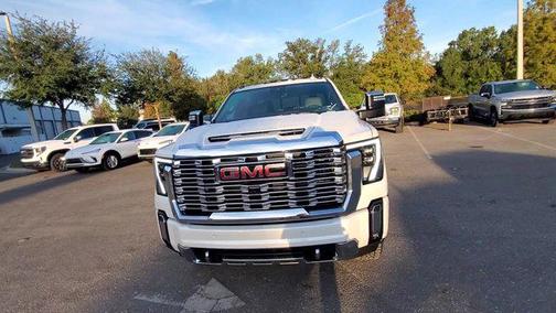 2024 GMC Sierra 2500 Denali