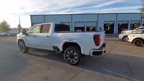 2024 GMC Sierra 2500 Denali