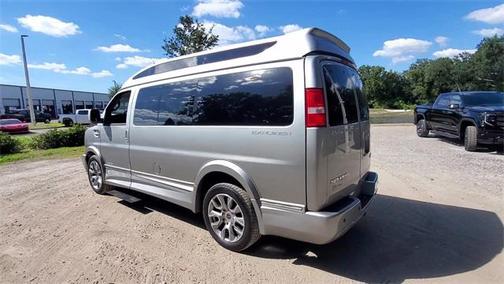 2022 GMC Savana 2500 Work Van