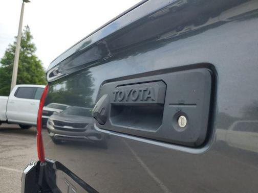 Magnetic Gray Metallic 2018 Toyota Tacoma SR5