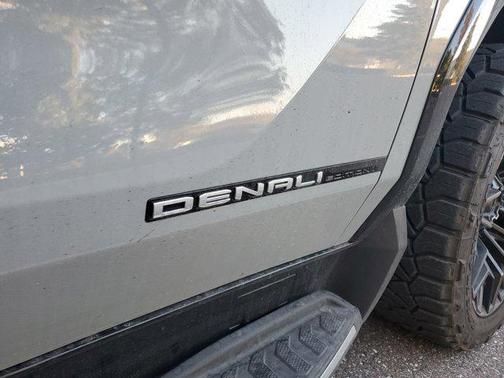 2024 GMC Sierra EV Denali Edition 1