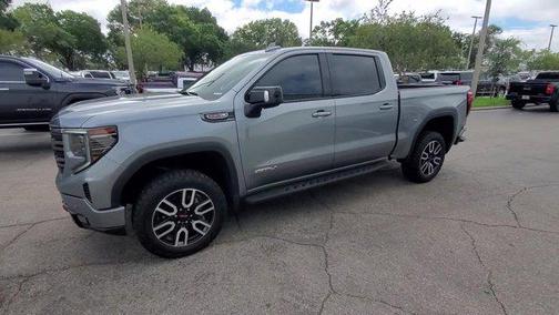 2024 GMC Sierra 1500 AT4