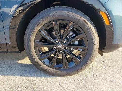 Ocean Blue Metallic 2026 Buick Envista Sport Touring FWD