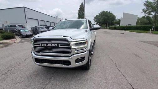 2022 RAM 2500 Laramie Crew Cab 4x4 6'4' Box