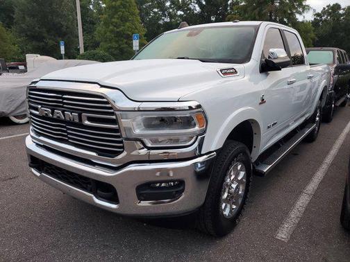 2022 RAM 2500 Laramie Crew Cab 4x4 6'4' Box