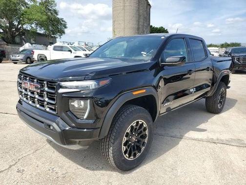Onyx Black 2026 GMC Canyon AT4