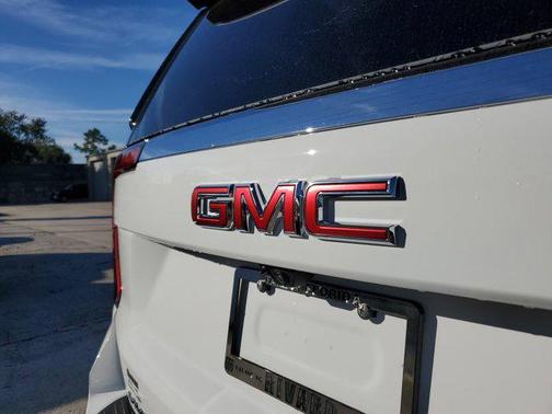 2026 GMC Yukon 2WD Elevation