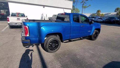 2022 GMC Canyon Elevation Standard