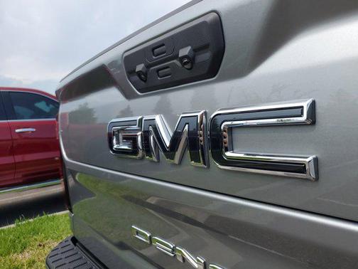 2025 GMC Sierra 2500 Denali Ultimate