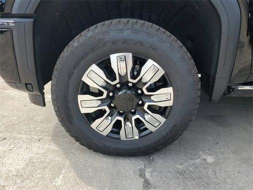 2025 GMC Sierra 2500 Denali