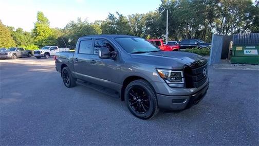 2024 Nissan Titan SV