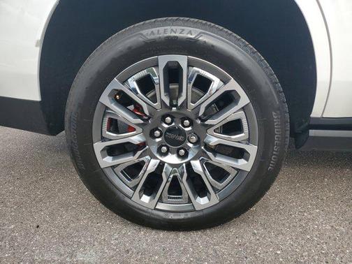 2024 GMC Yukon Denali Ultimate