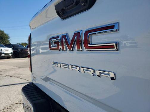 2026 GMC Sierra 2500 Base