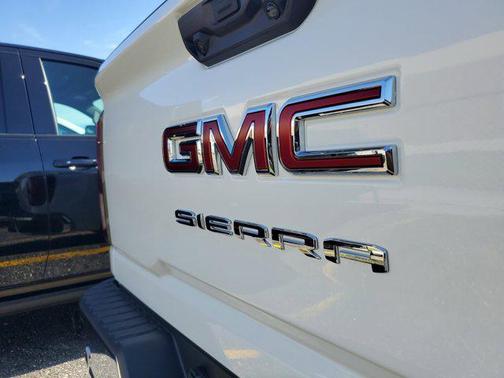 2025 GMC Sierra 2500 Base