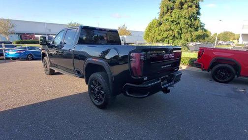 2024 GMC Sierra 2500 AT4