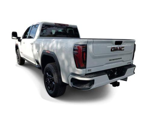2025 GMC Sierra 2500 AT4