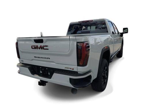 2025 GMC Sierra 2500 AT4