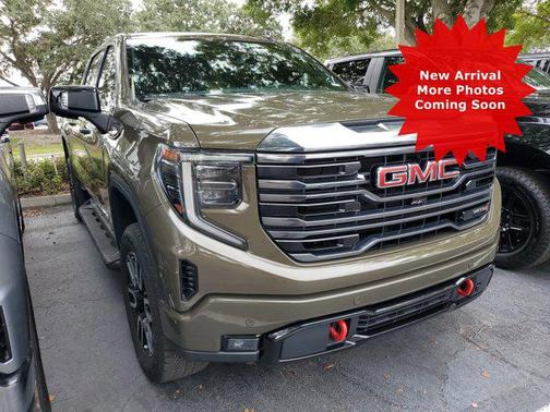2023 GMC Sierra 1500 AT4