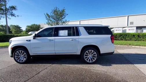 2023 GMC Yukon XL Denali