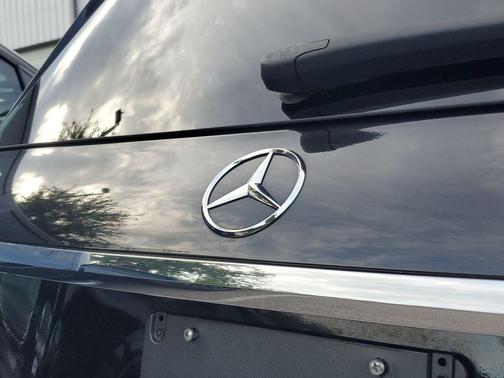 Black 2023 Mercedes-Benz GLE 350 4MATIC
