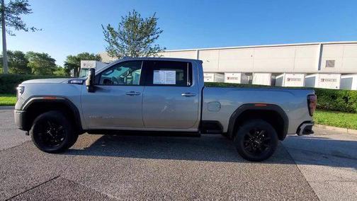 2024 GMC Sierra 2500 AT4