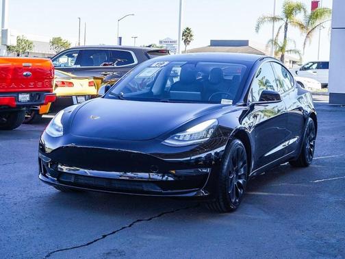 2019 Tesla Model 3 Standard Range Plus