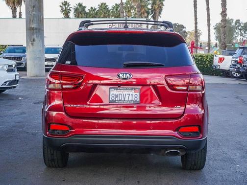 2019 Kia Sorento S