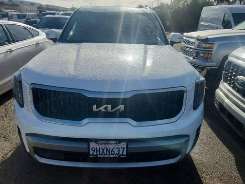 Glacial White Pearl 2024 Kia Telluride EX