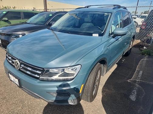 2019 Volkswagen Tiguan 2.0T SE