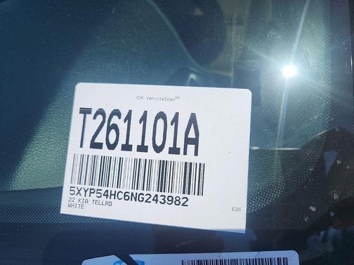 Glacial White Pearl 2022 Kia Telluride SX