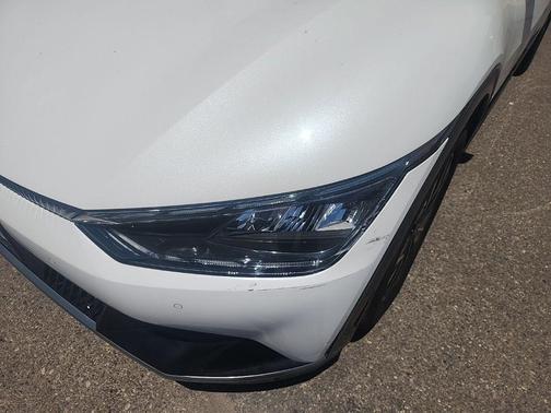 Snow White Pearl 2024 Kia EV6 Wind