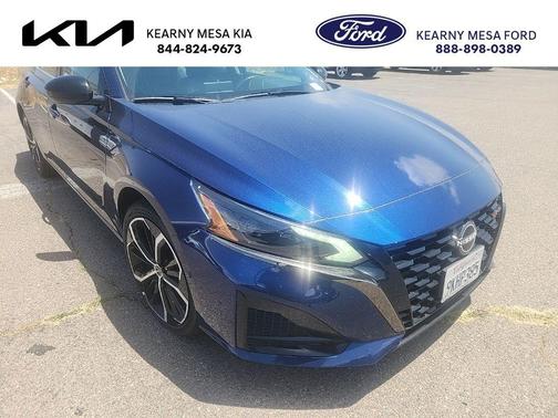 Deep Blue Pearl 2024 Nissan Altima 2.5 SR