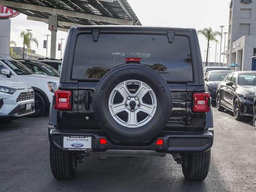 Black Clearcoat 2019 Jeep Wrangler Unlimited Sport