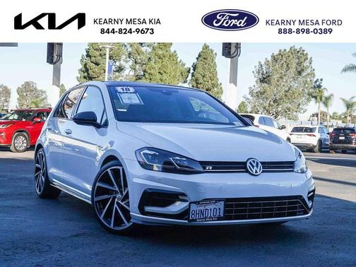 2018 Volkswagen Golf R 2.0T w/DCC & Navigation