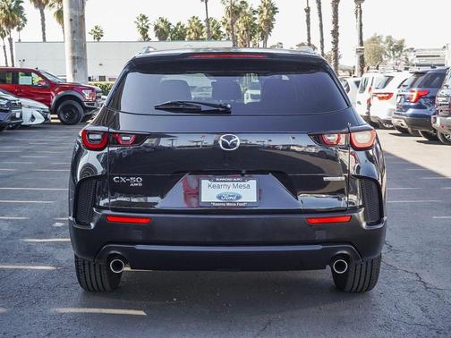 2024 Mazda CX-50 2.5 S Preferred Package
