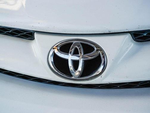 2010 Toyota Sienna LE