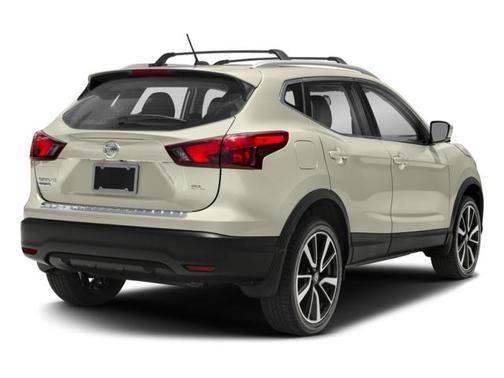 White 2017 Nissan Rogue Sport SL
