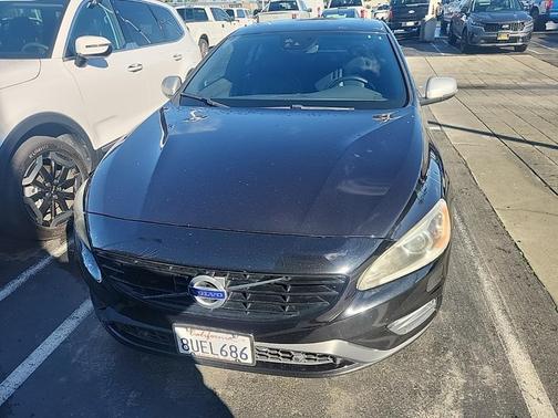 2016 Volvo S60 T6 Drive-E R-Design Platinum