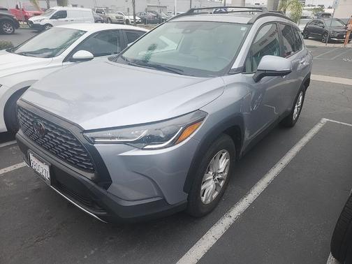 2022 Toyota Corolla Cross LE