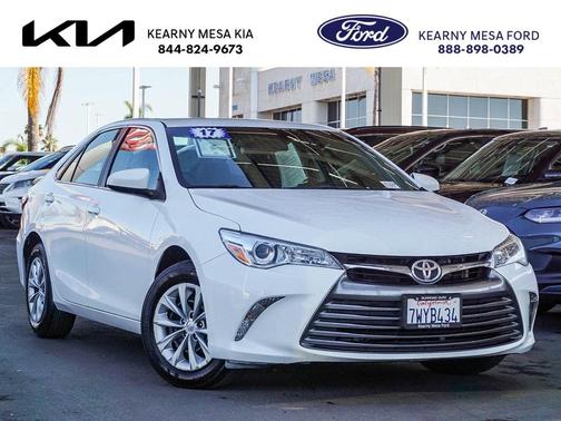 2017 Toyota Camry LE