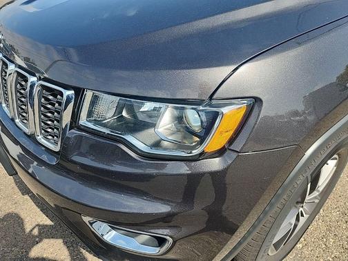 Granite Crystal Clearcoat Metallic 2021 Jeep Grand Cherokee Limited