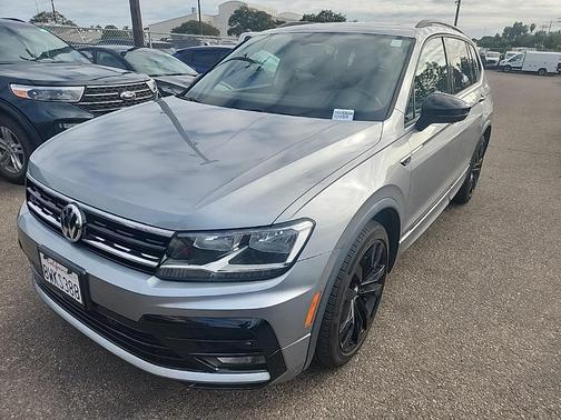 2021 Volkswagen Tiguan 2.0T SE R-Line Black