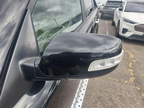 Ebony Black 2013 Kia Sorento EX