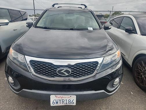 Ebony Black 2013 Kia Sorento EX