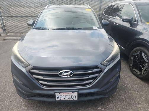 Coliseum Grey 2016 Hyundai TUCSON SE