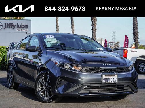 Gravity Gray 2023 Kia Forte LXS