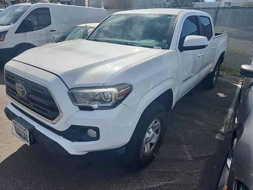 2018 Toyota Tacoma SR5
